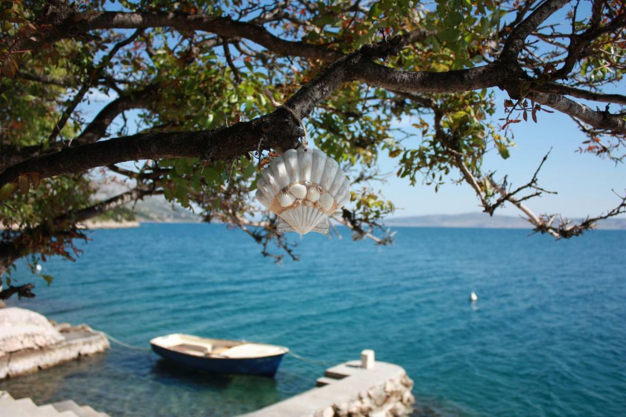 Apartmani Mila Starigrad Paklenica Buitenkant foto