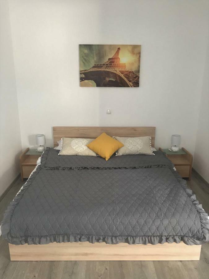 Apartmani Mila Starigrad Paklenica Buitenkant foto