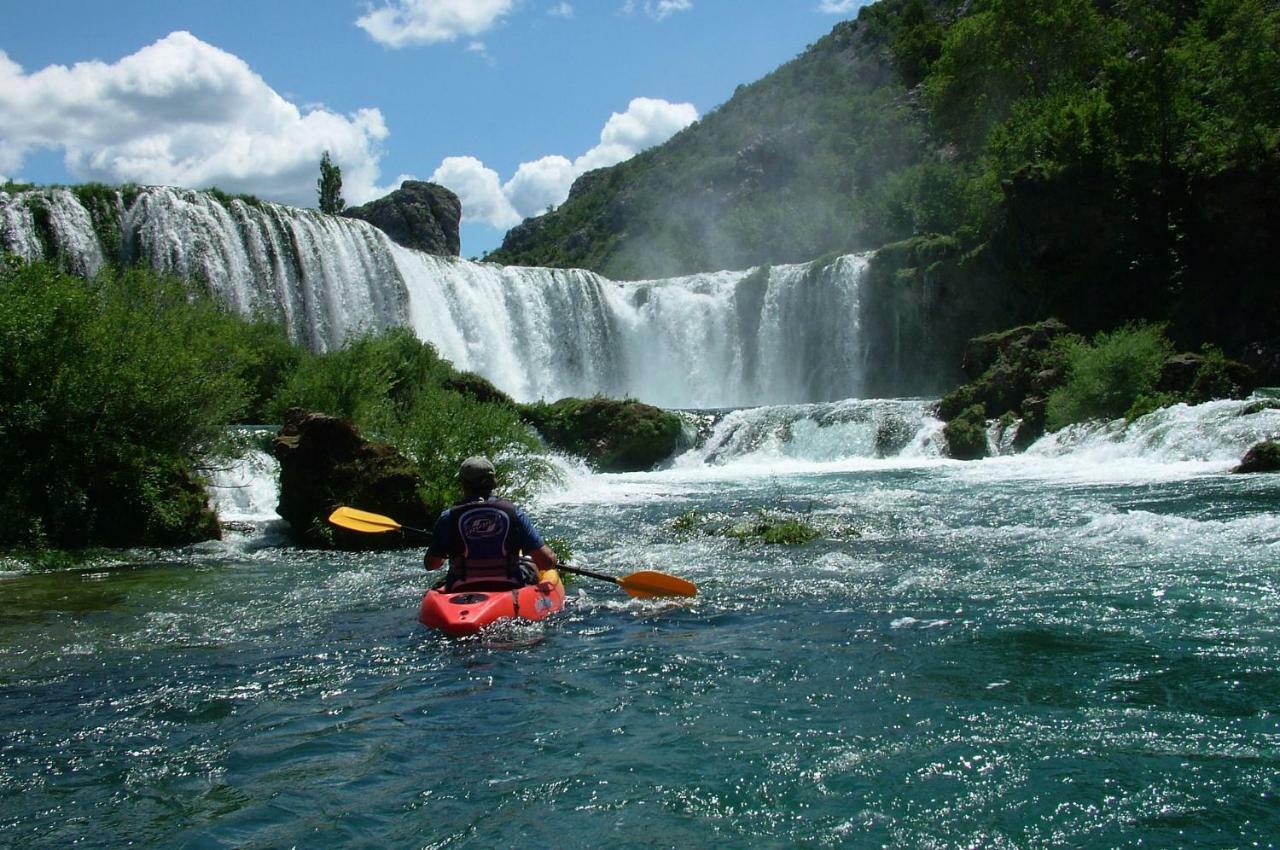 Apartmani Mila Starigrad Paklenica Buitenkant foto